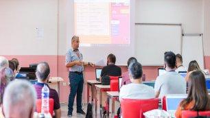 12,500 ENGLISH TEACHERS ATTENDED PROFESSIONAL DEVELOPMENT TRAINING PROGRAMS AS A PART OF ENGLISH TOGETHER PROJECT