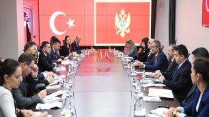 MINISTER ÖZER HAD A MEETING WITH MONTENEGRO'S MINISTER OF EDUCATION VOJİNOVİC